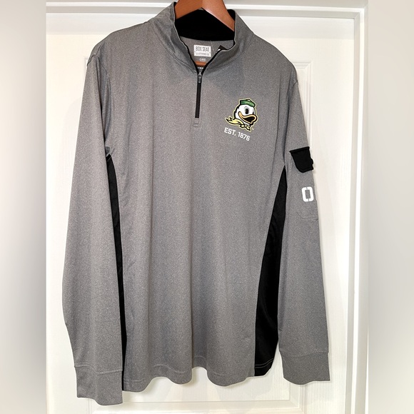 Oregon Ducks Puddles The Duck Logo 1/4 Zip Pullover - Picture 1 of 5